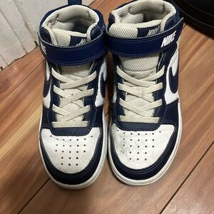 Nike boys blue sneakers